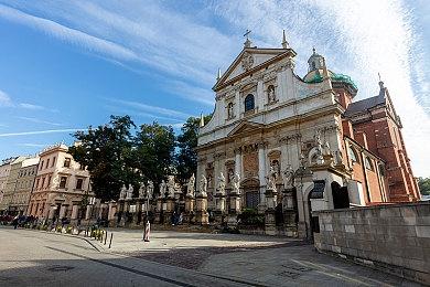 《远征:泥泞奔驰》“准备好你的车”预告 3月5日发售